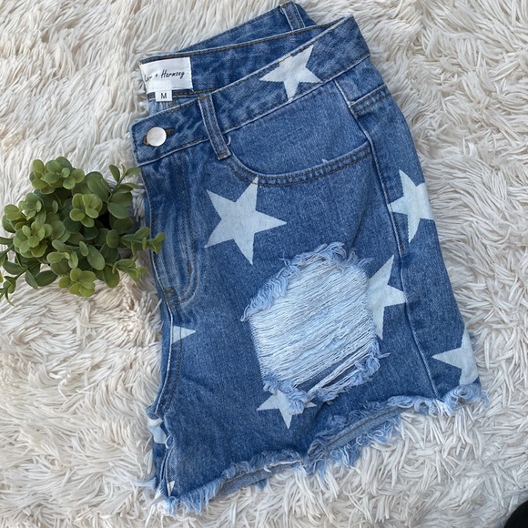 Love + Harmony Star Cutoff Jean Shorts 💗 Blue & White - Picture 5 of 10